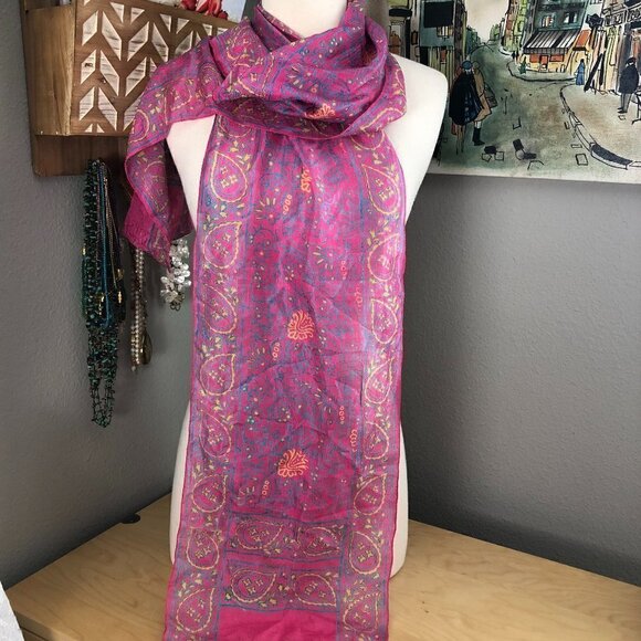 Vintage Accessories - Vintage Floral & Paisley Silk Scarf